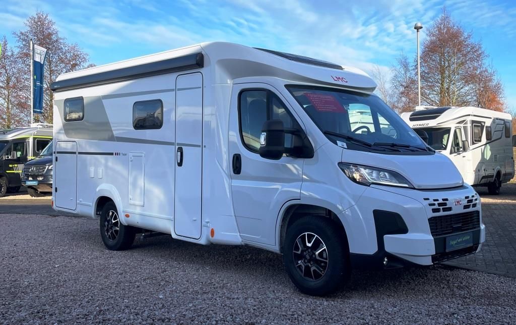 Fahrzeugabbildung LMC Tracer V 670 Verfüg./Sparen Sie 10.691,- €