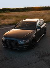Audi S4 B8 | S tronic | B&O | Scheckheft Audi - Audi S4 Unfallwagen