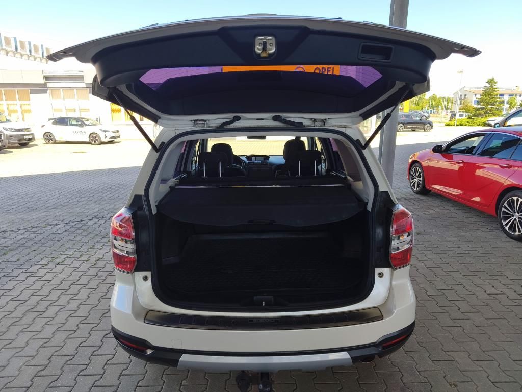 Autohaus Zimpel & Franke -  Subaru FORESTER EXCLUSIV DIESEL SPORTS U - Bild 13