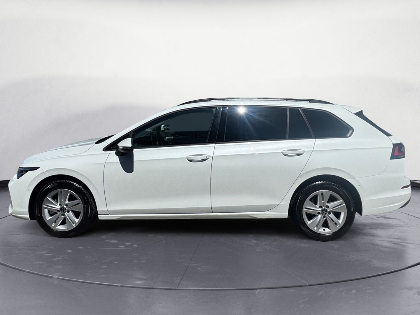 Volkswagen Golf Variant 2.0 TDI DSG Life MATRIX KAMERA PANO foto 2
