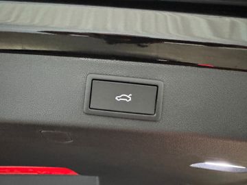 Fahrzeugbestand 30 Skoda Kodiaq 1.5 TSI Sportline AHK "sofort verfügbar"