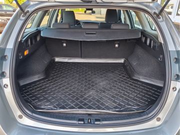 Toyota Auris Touring Sports Com.*Klimaau*AHK*SHZ*Kamer*