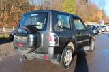 Mitsubishi Pajero 3.2 DI-D Edition 100 Klima 8Fach bereifun - Mitsubishi Pajero: 3.8