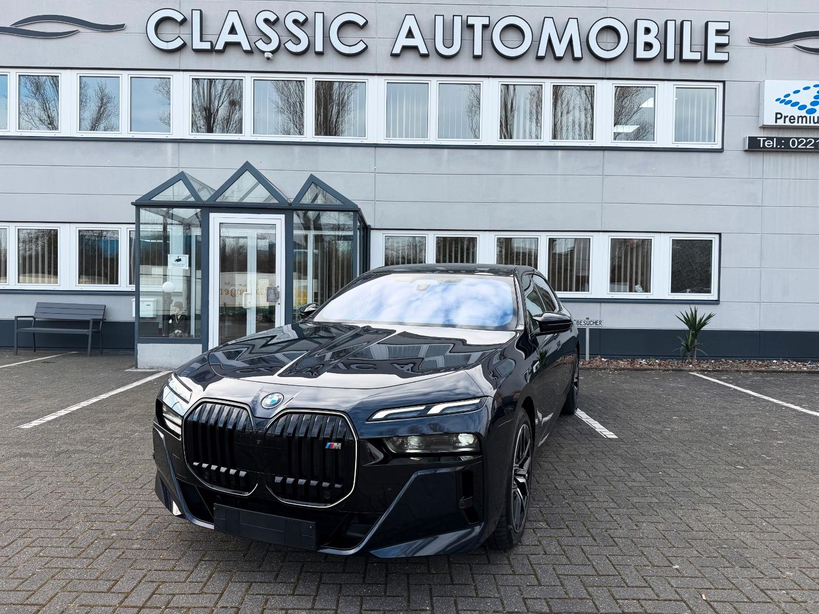 BMW i7 xDrive M70 Fond Entertainment/UPE 211.700€