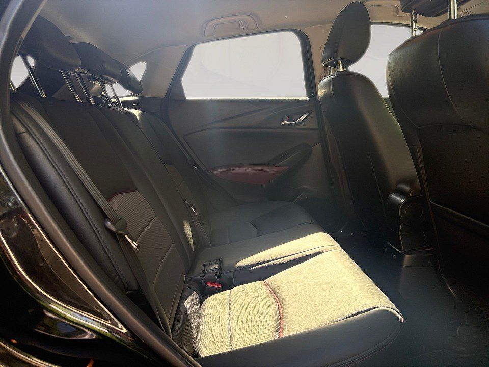 Fahrzeugabbildung Mazda CX-3 2.0i 120PS SPORTS