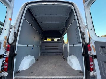 Mercedes Sprinter - 11