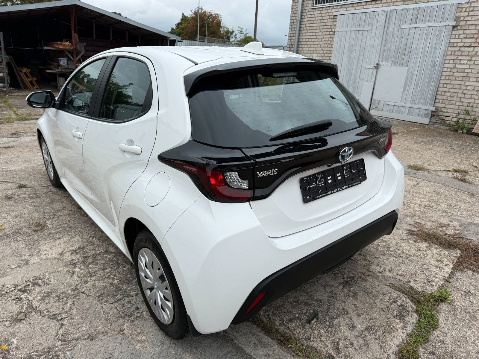 Toyota Yaris Hybrid Business Ed. imagem 3