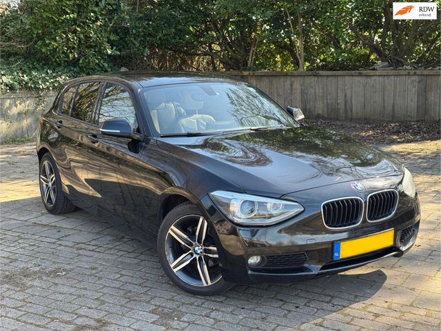 BMW 118 1-serie 118d Business+ leder ksenon automati