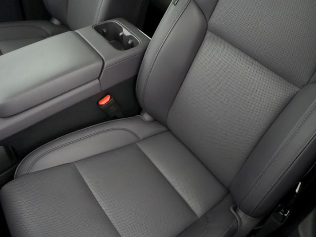 C10 REEV DESIGN 28,4kWh+NAVI+360° KAMERA+LED-SCH