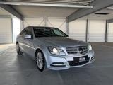 Mercedes-Benz C 350 4Matic VL ACC LKA RKAM PDC Keyless Bi-Xeno - Mercedes-Benz C 350 mit Benzin-Antrieb: Automatik