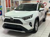 Toyota RAV4 4x2 Comfort LED Kamera SzHz Garantie MwSt - gebrauchte Toyota RAV 4 aus dem Jahr 2021