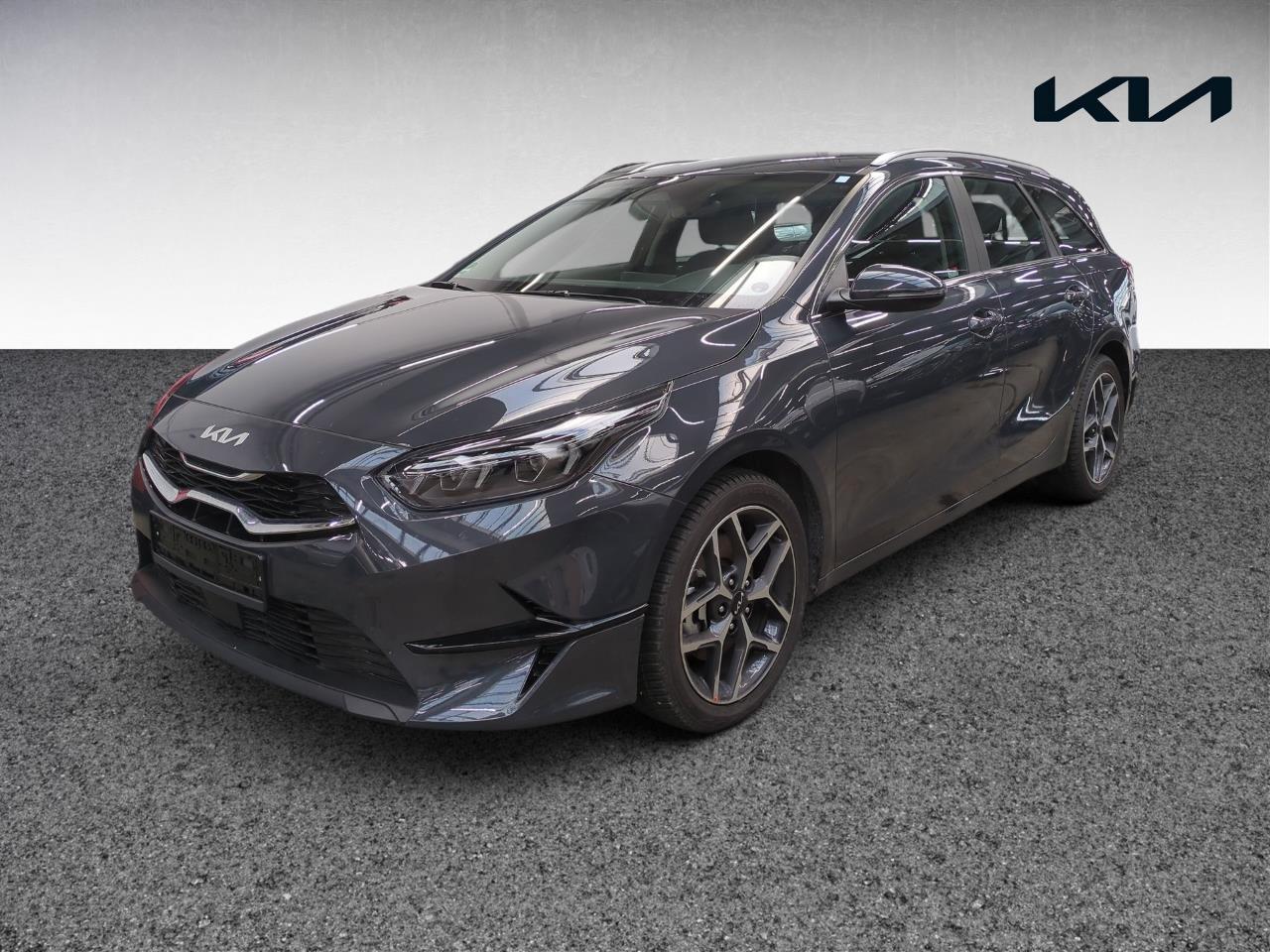 Kia CEED SW Spirit  STD   1,5T   140  DCT7