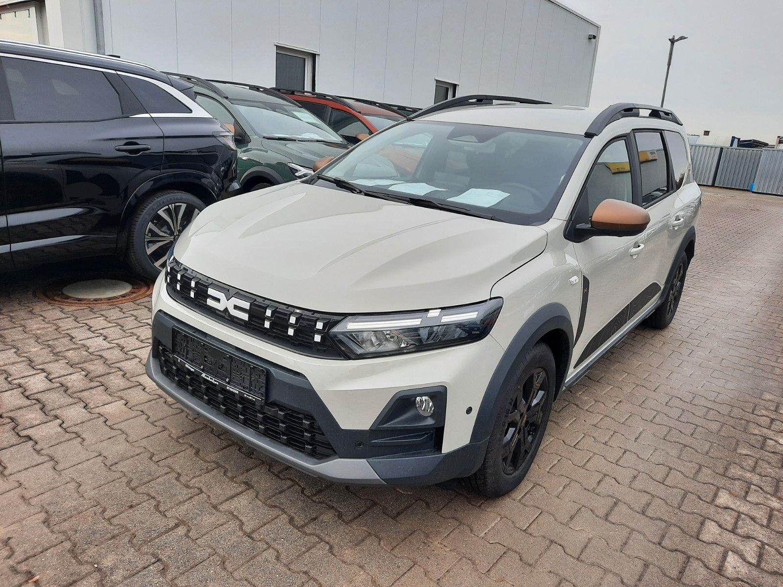 Dacia Neuer Jogger Extreme hybrid 155