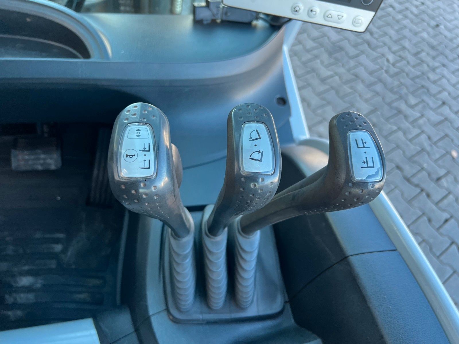 Fahrzeugabbildung Still RX60-30L/600 / 2021 / Hubhöhe 4.6m / SS / Waage