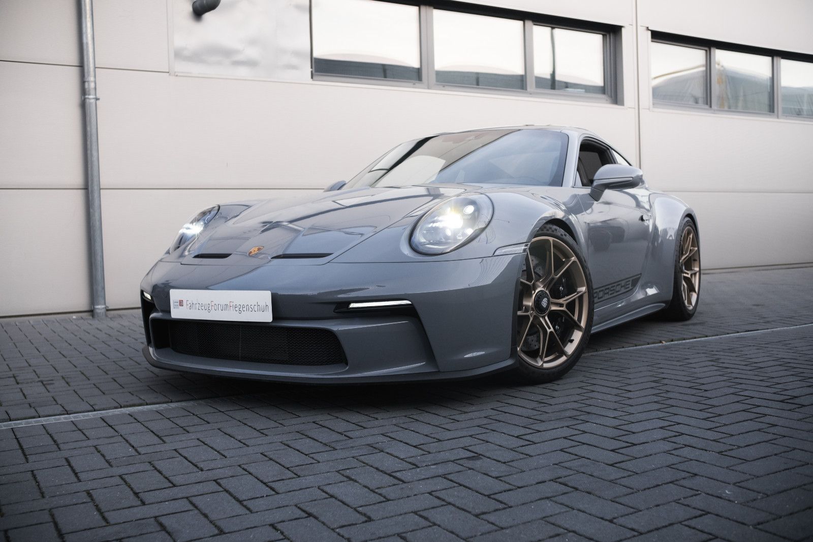 Fahrzeugabbildung Porsche 992/911 GT3 Touring-Lift-PDLS-Kamera-90L.-1. Hd.