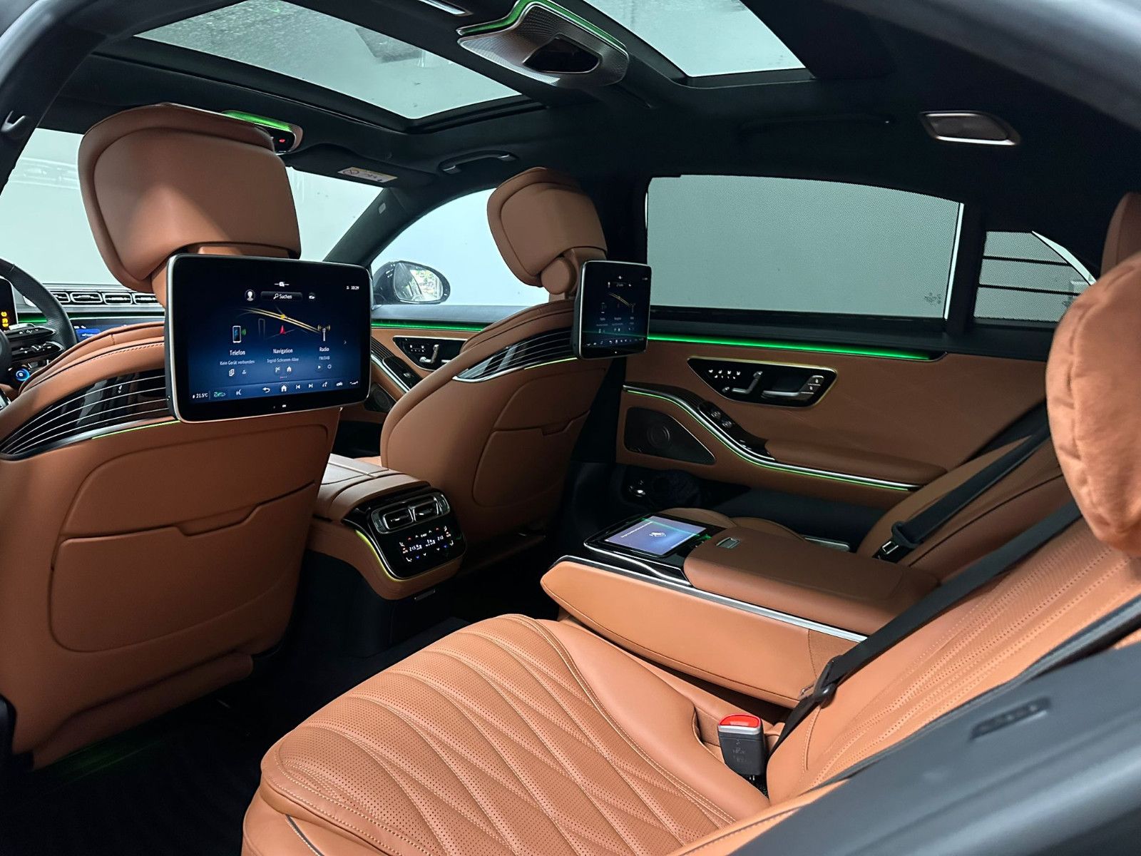 Fahrzeugabbildung Mercedes-Benz S 63 E Performance L *KERAMIK*TV*CARBON*4D*