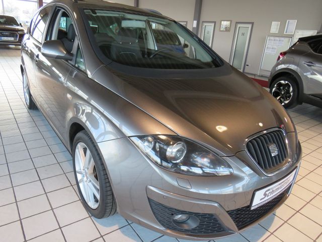 Seat Altea XL Salsa 1.6 TDI DSG*AHK*Schiebed.*Bi-Xen.