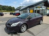 Toyota Avensis 1.8 Sol Lim. Tempomat 69Tkm - rote Toyota Avensis