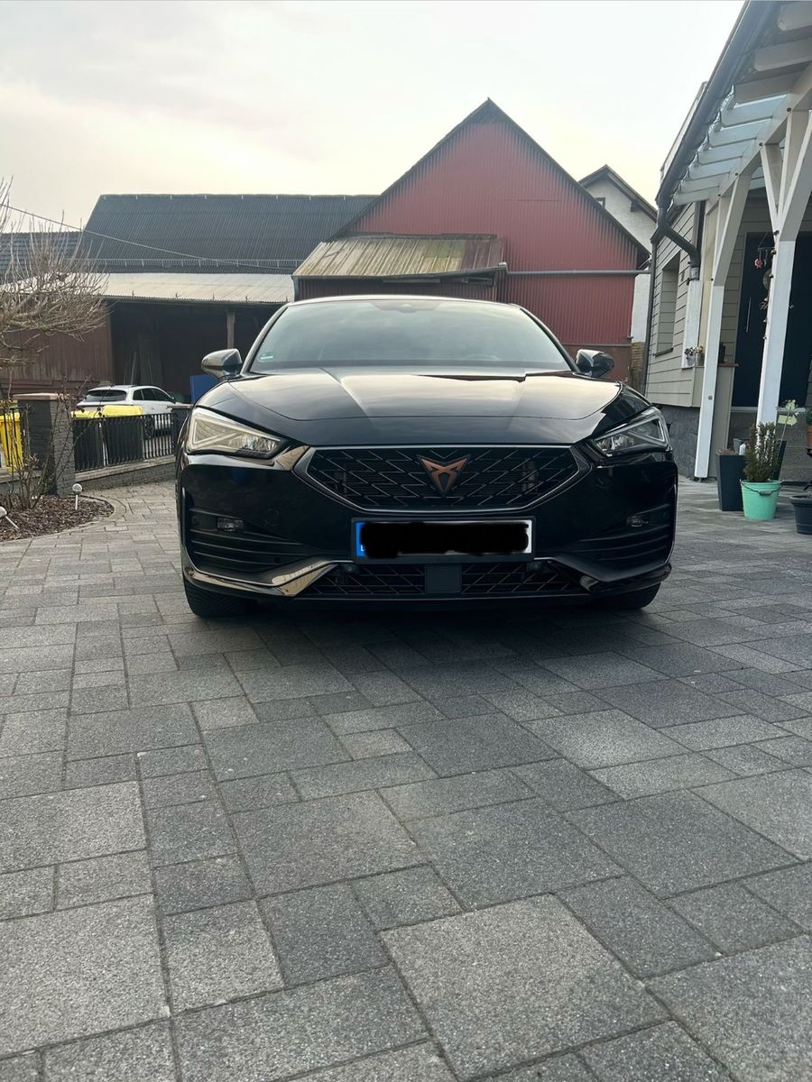CUPRA Leon 1.4 e-HYBRID 180kW VZ DSG VZ