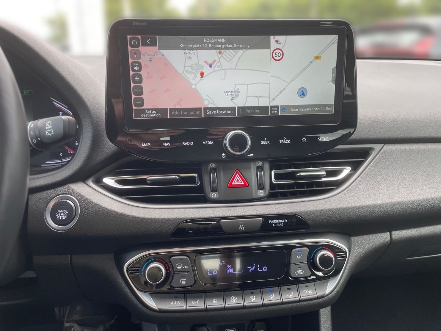 Fahrzeugabbildung Hyundai i30 1.5T Mild-Hybrid Edition 30 Plus Sitzheizung