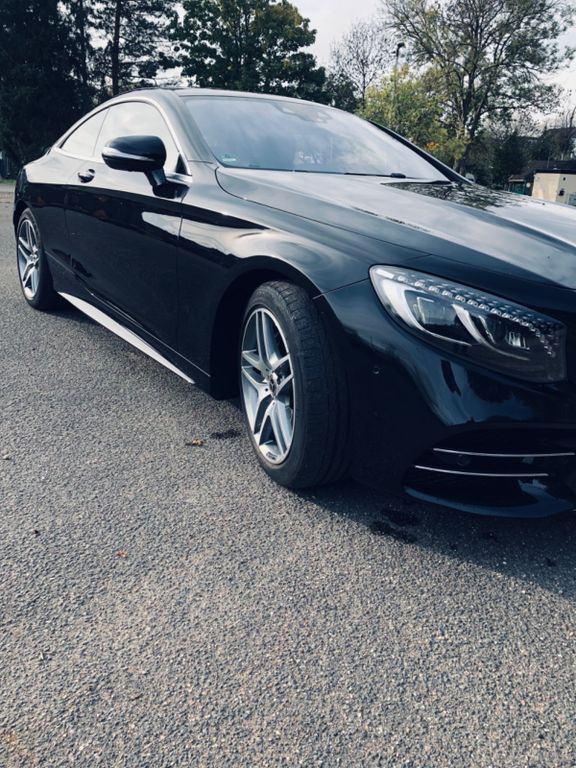 Image of Mercedes-Benz S 560