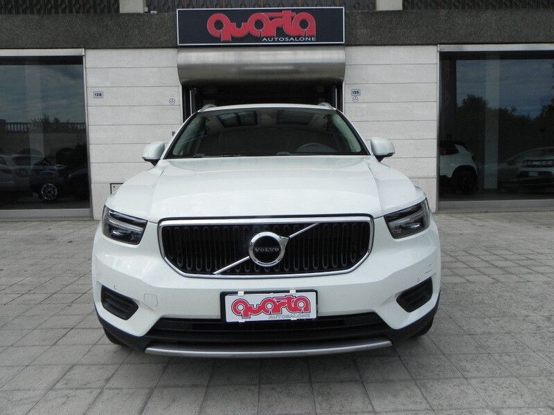 Volvo XC40 D3 AWD Geartronic Business Plus imagem 2