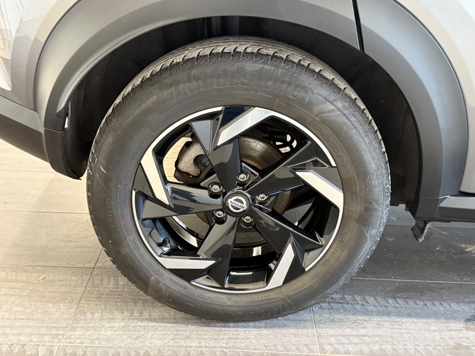 Fahrzeugabbildung Nissan Juke Hybrid N-Connecta - Navi,  Winter-P.