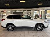 Mitsubishi Outlander 2.2 DI Edition 4WD · AHK · Kamera · - Mitsubishi Outlander mit Diesel-Antrieb: Allradantrieb, Geländewagen, Automatik, 2.2