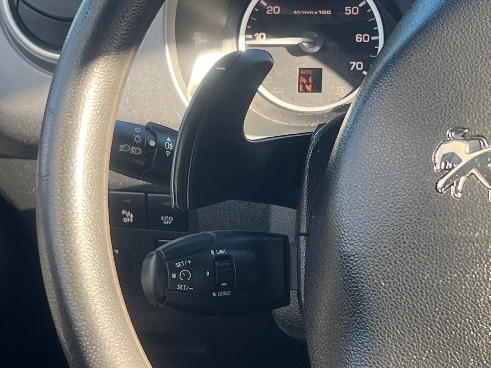 Peugeot Partner Tepee Active Automatik SHZ Klima Tempoma