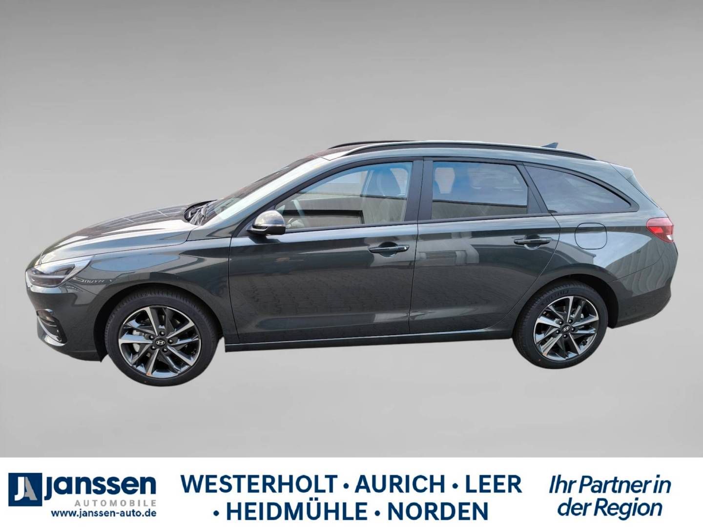 Fahrzeugabbildung Hyundai i30 Kombi, Automatik, PDC hinten/vorne, Navi,Rü