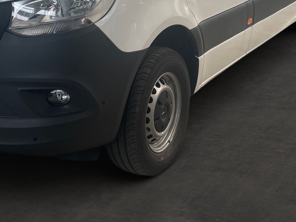 Fahrzeugabbildung Mercedes-Benz Sprinter 317 Mixto PRO L3H2 5 Sitze 3,5t AHK