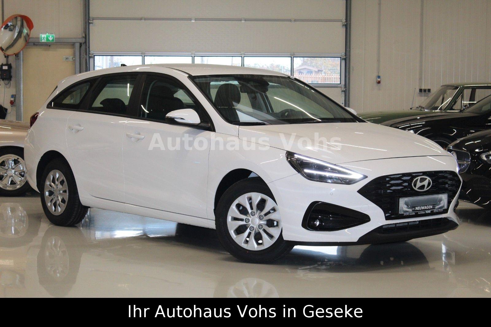 Hyundai i30 CW 1.5 DPi Comfort|Navi|R-Kamera|Link|Tempo|