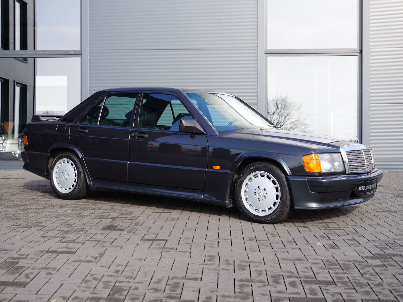 Fahrzeugabbildung Mercedes-Benz 190 E 2,3 16 V