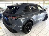 Volkswagen Tiguan 2.0 R-Line 4M BLACK STYLE AHK PANNO HUD I - Volkswagen Gebrauchtwagen in Magdeburg