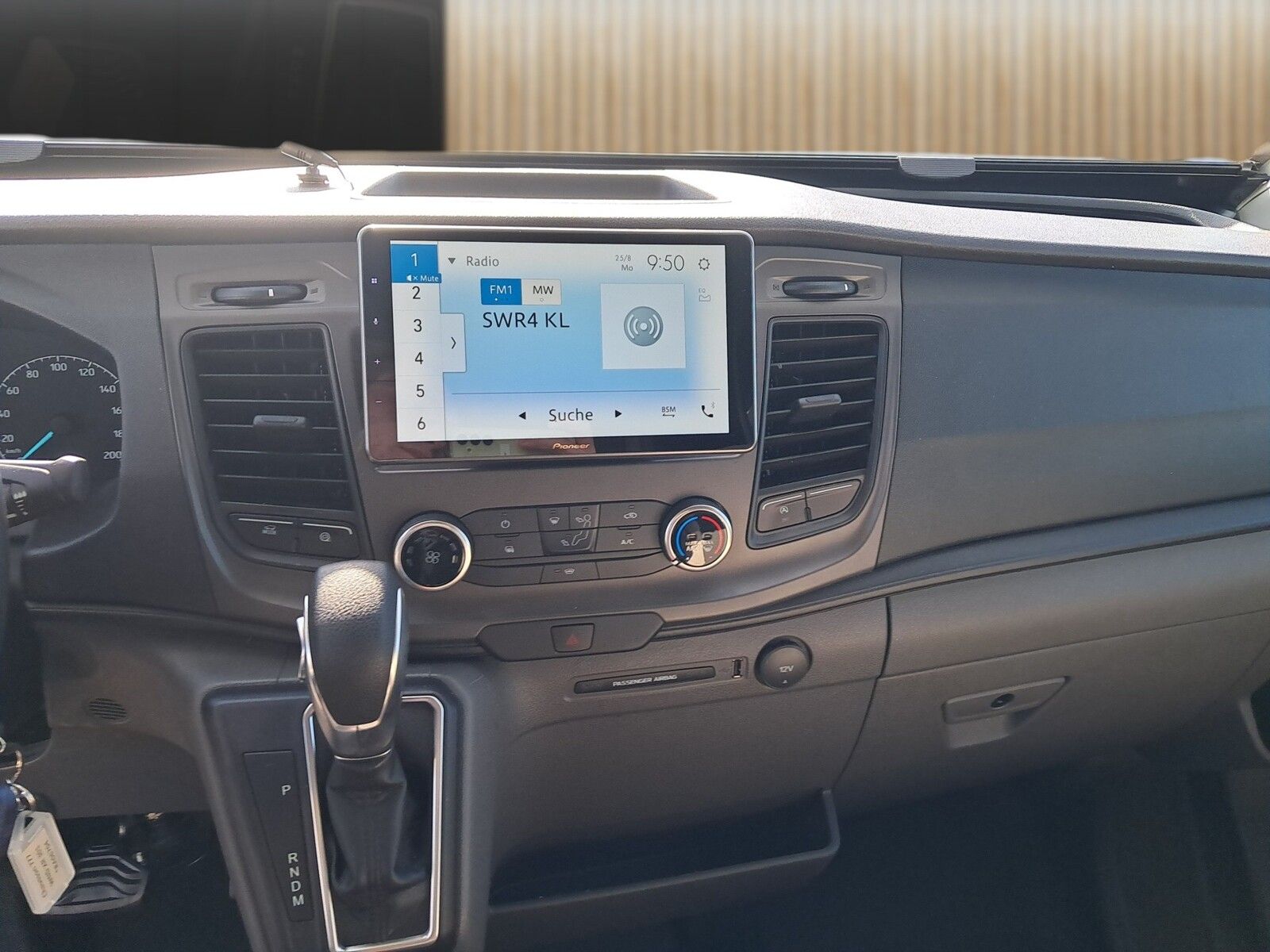 Fahrzeugabbildung Chausson Teilintegriert 777 Titanium Ultimate Markise,RK