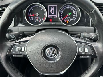 Volkswagen Golf - 12