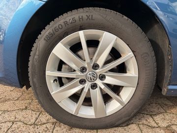 Bild 22 VW Polo V 6R Comfortline SHZ+KLIMA+ALU+BT+ALLWETTER