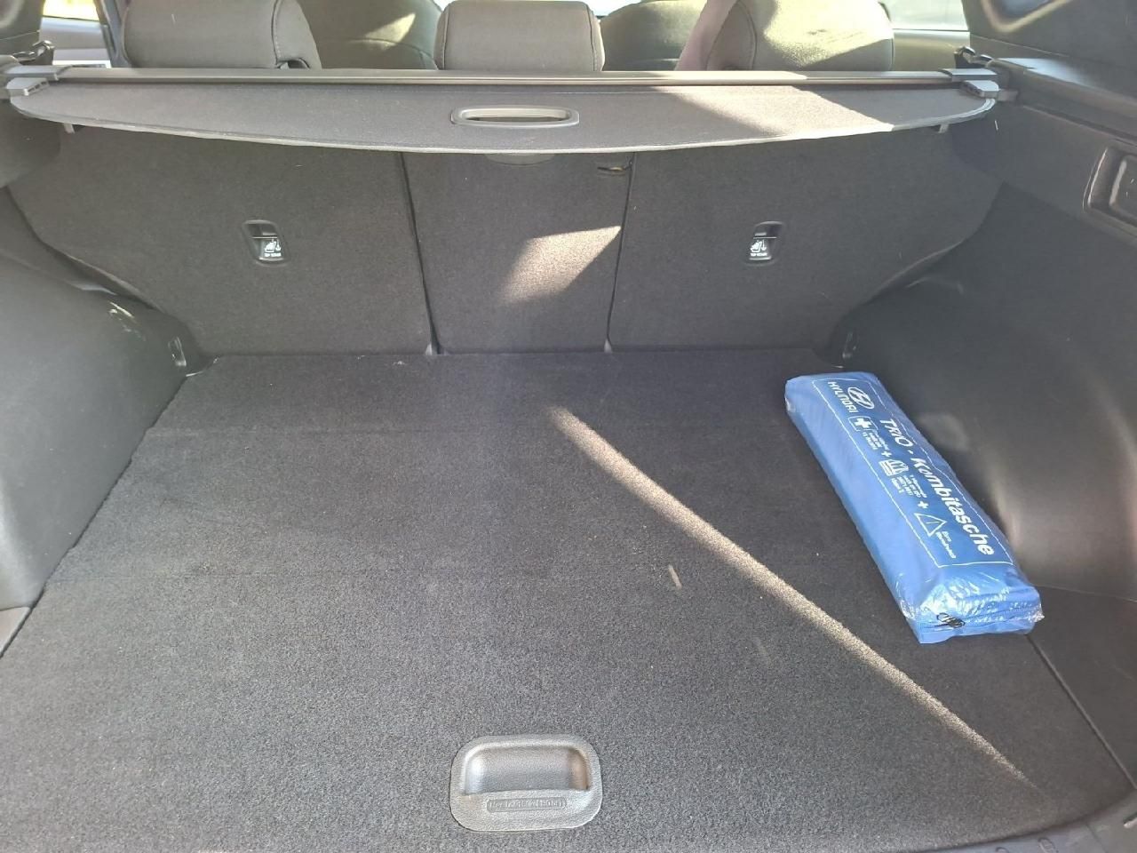 Fahrzeugabbildung Hyundai Tucson Trend Plug-In Hybrid 4WD