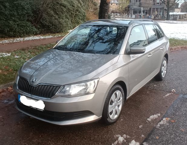 Skoda Fabia 1.2l TSI 66kW Ambition Combi Ambition