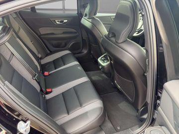 Volvo S60 Ultimate Dark AWD