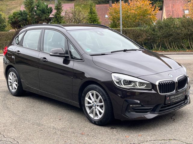 BMW 220d  Active Tourer Advantage* 1.HAND *NAVI*