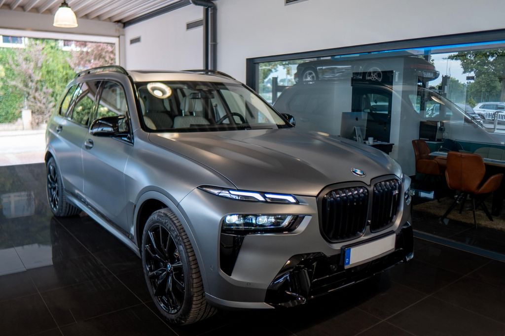 BMW X7 Baureihe X7 M60 i