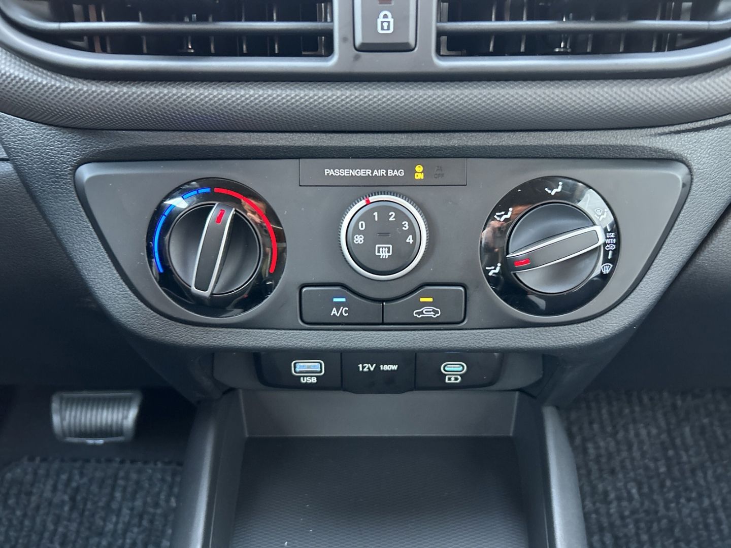Hyundai i10 – Bild 14