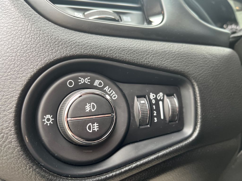 Jeep Renegade 1.0 T-GDI Limited – Bild 19
