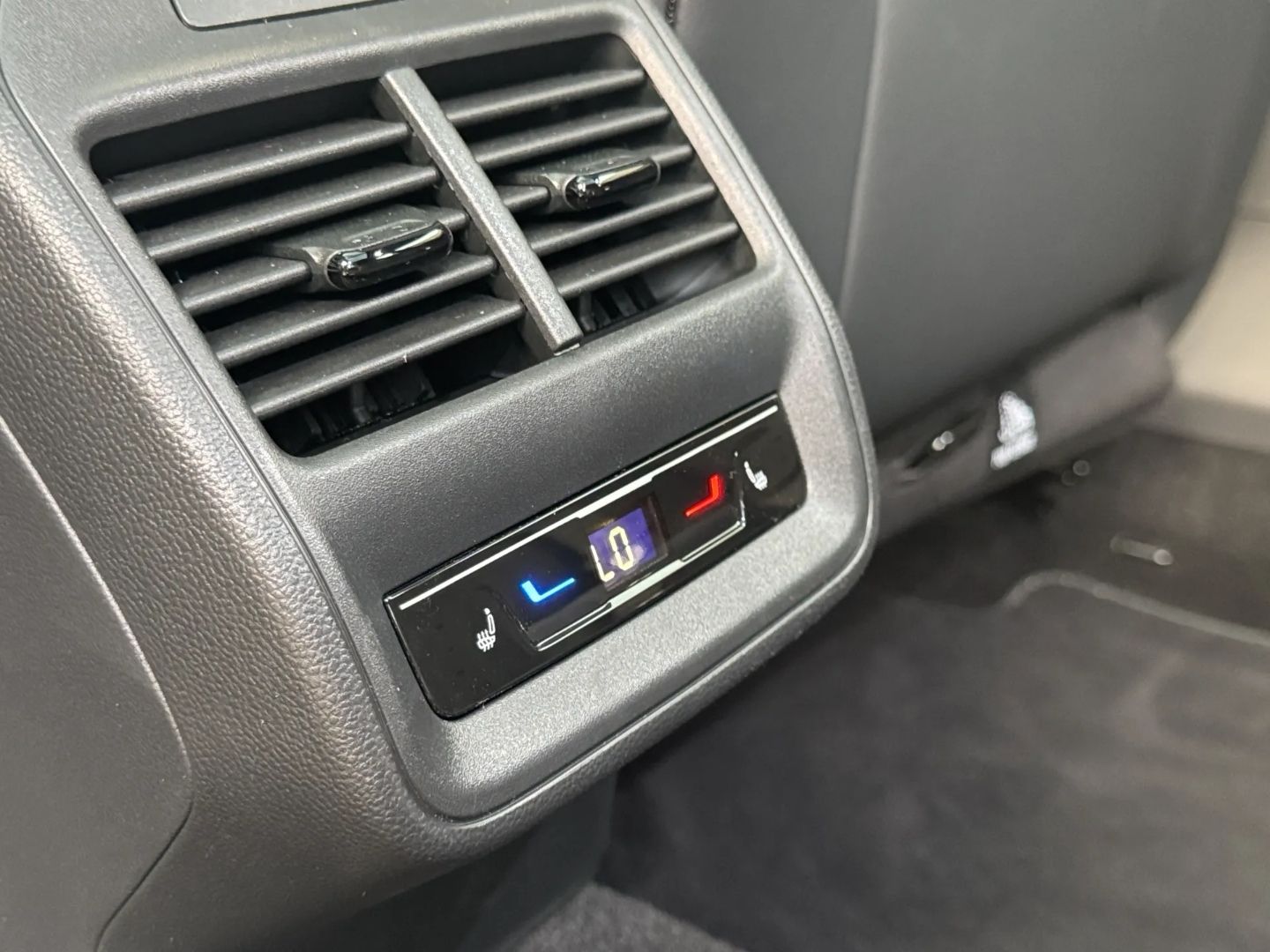 Passat 2.0 TDI 4M R-LINE SIGNATURE