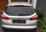 Ford Focus 1,6 Ti-VCT 92kW Titanium Turnier Titanium - Ford Focus aus 2011: Kombi