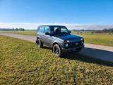 Lada Niva Urban 4x4 Urban - Lada Niva: Geländewagen