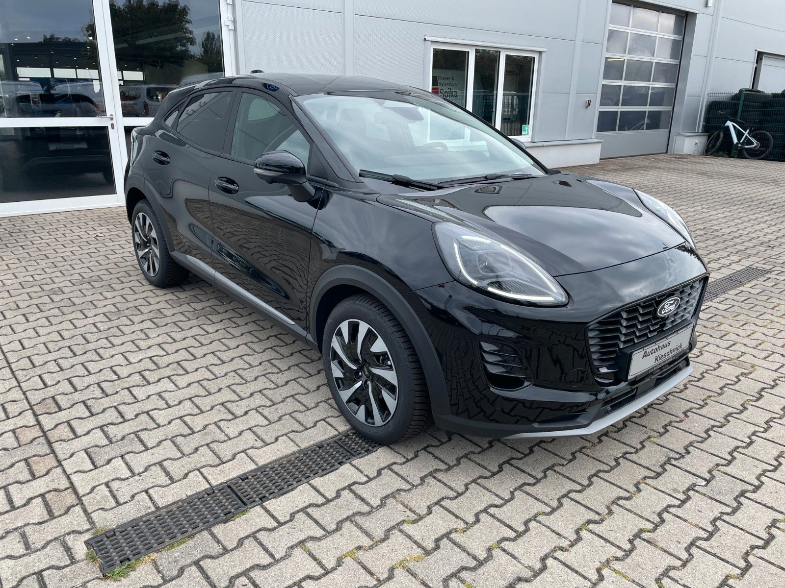 Fahrzeugabbildung Ford Puma Titanium