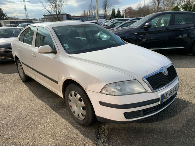 Skoda Octavia Lim. Ambiente