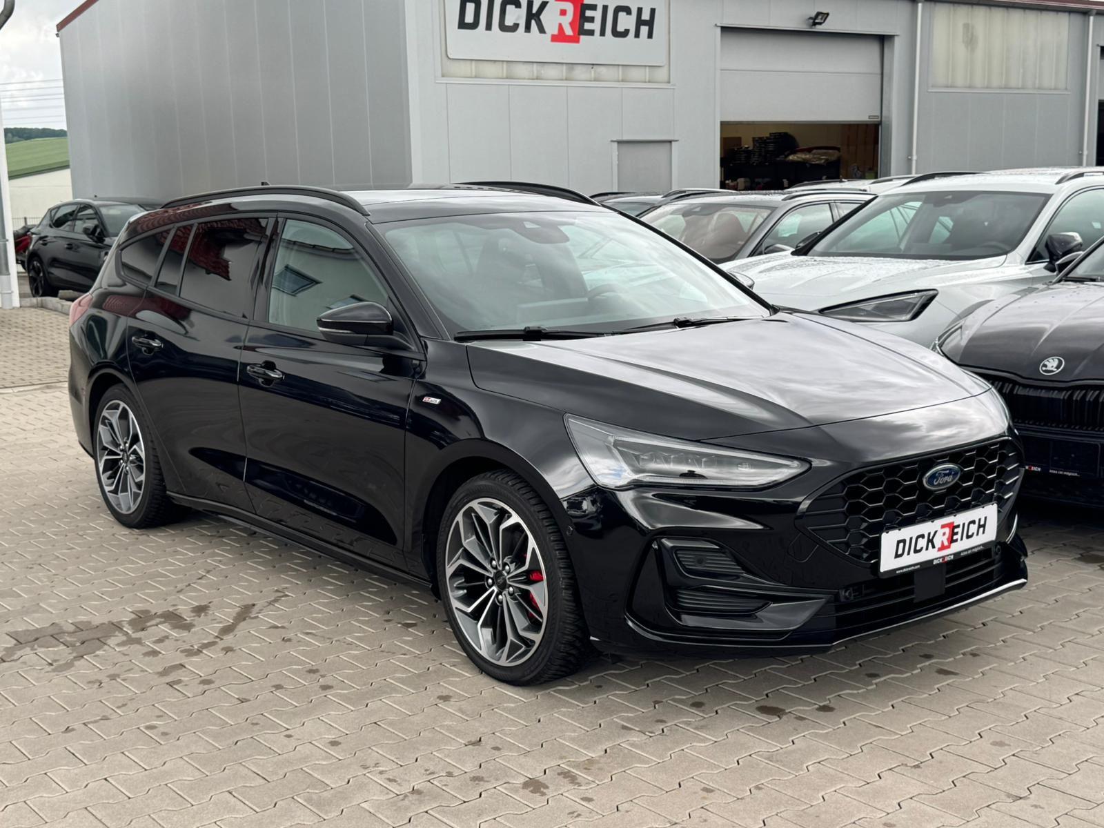 Ford Focus ST-Line X PANO*MATRIX*B&O*ACC*KAM*APP*LHZ